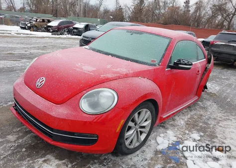 2013 Volkswagen Beetle 2.0L Tdi z USA, uszkodzony, nr VIN 3VWJL7AT1DM610485